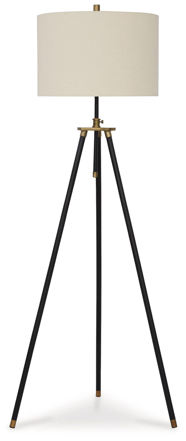 Ashley Cashner Metal Floor Lamp (1/CN) - Black/Gold Finish