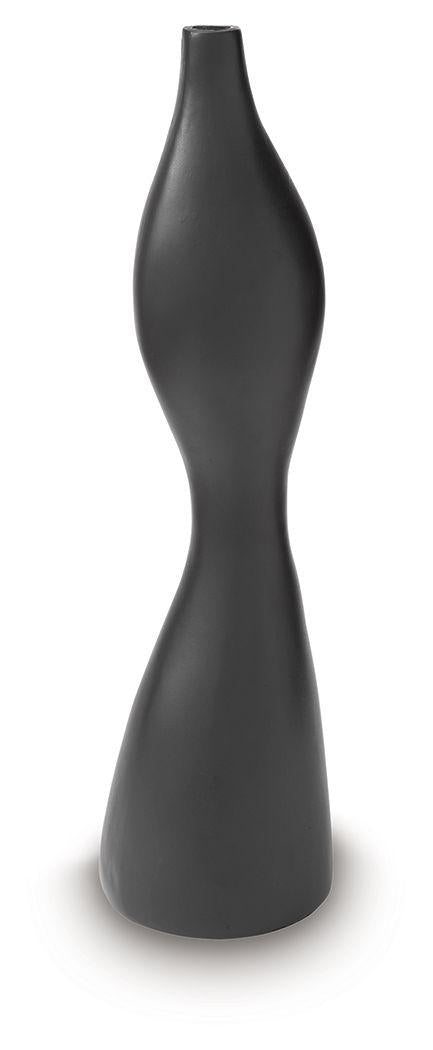 Ashley Judsen Vase - Black
