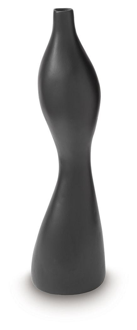 Ashley Judsen Vase - Black