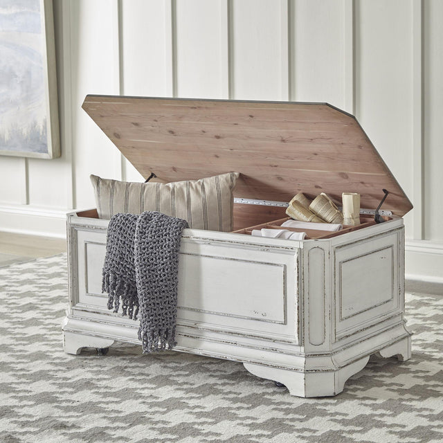 Liberty Furniture Magnolia Manor - Storage Trunk - White