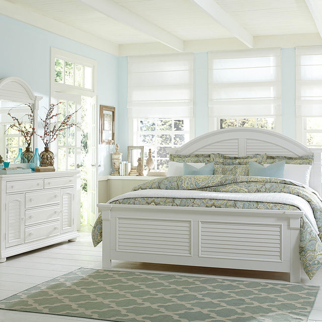 Liberty Furniture Summer House - 3 Piece Bedroom Set (Queen Panel Bed, Dresser & Mirror) - White