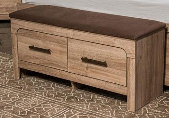 Ashley Kinlanni Bedroom UPH Storage Bench - Tan/Brown