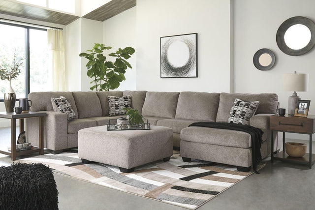 Ashley Ballinasloe - Right Arm Facing Corner Chaise 3 Pc Sectional - Platinum