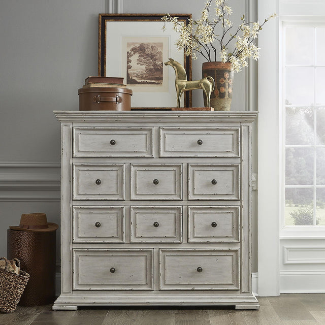 Liberty Furniture Big Valley - 10 Drawer Chesser - Whitestone
