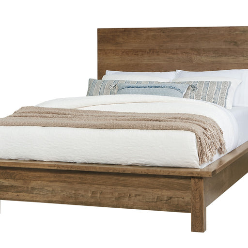 Vaughan-Bassett Crafted Cherry - Ben's Queen Plank Bed With Terrace Footboard - Meduim Cherry