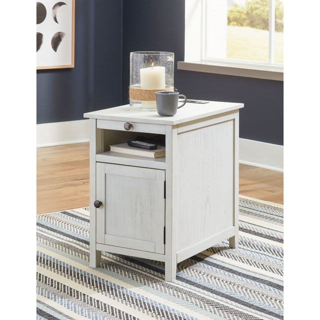 Ashley Treytown Chair Side End Table